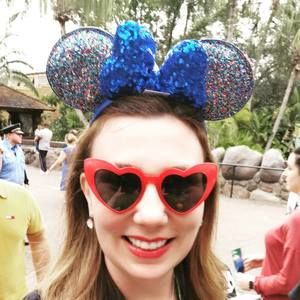 Meet your Posher, Danielle